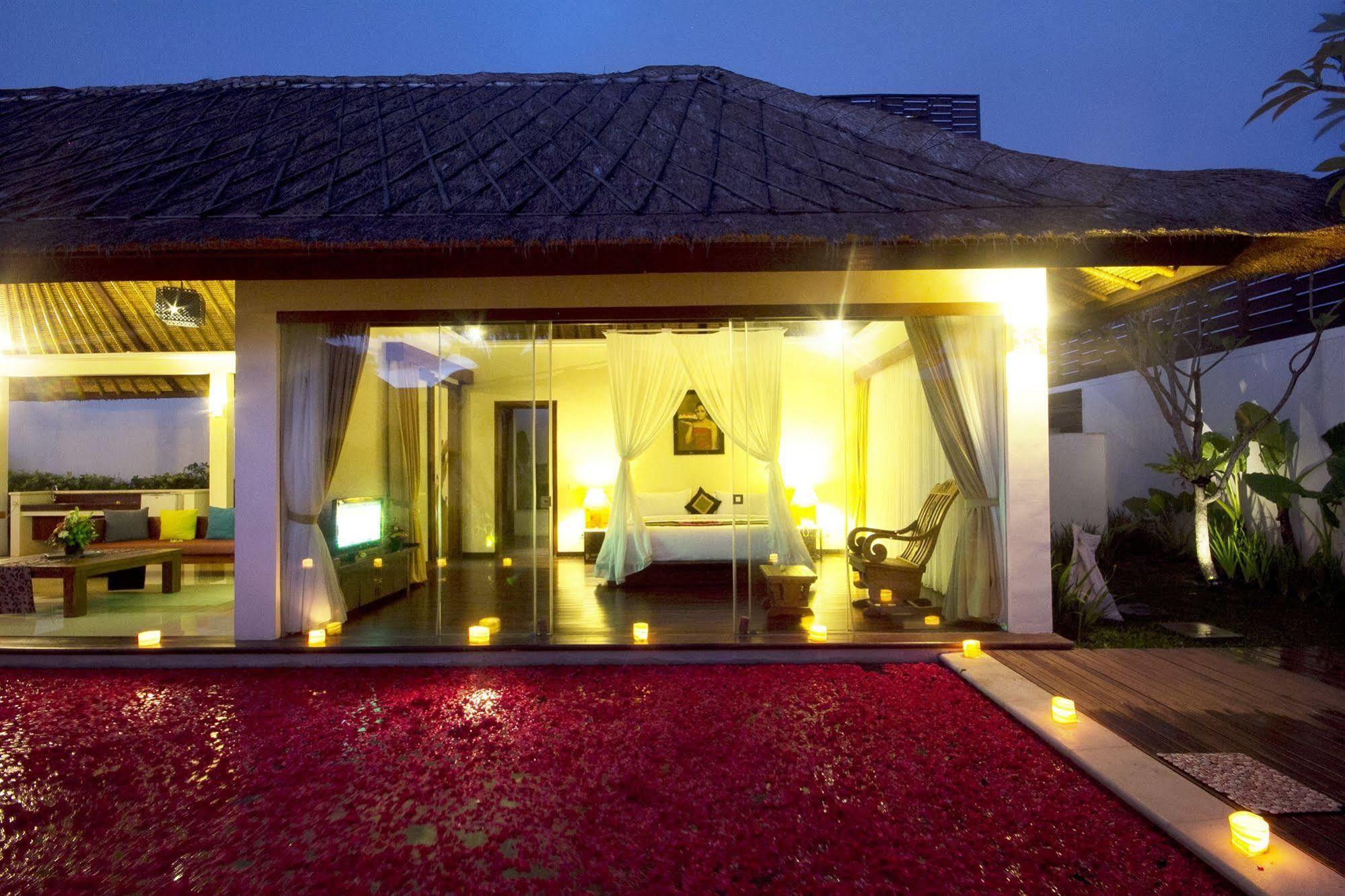 Avery Le Nixsun Villas Uluwatu By Waringin Hospitality Free Gym Access Экстерьер фото